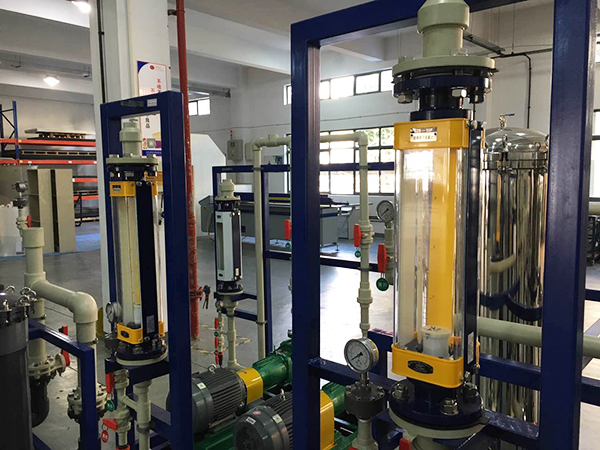 介绍下污水处理设备常用液位计中磁翻板液位计的原理